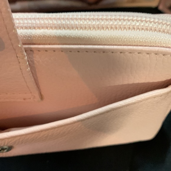 Giani Bernini Soft Leather Pink (7") Zip Around Wristlet - Picture 5 of 16